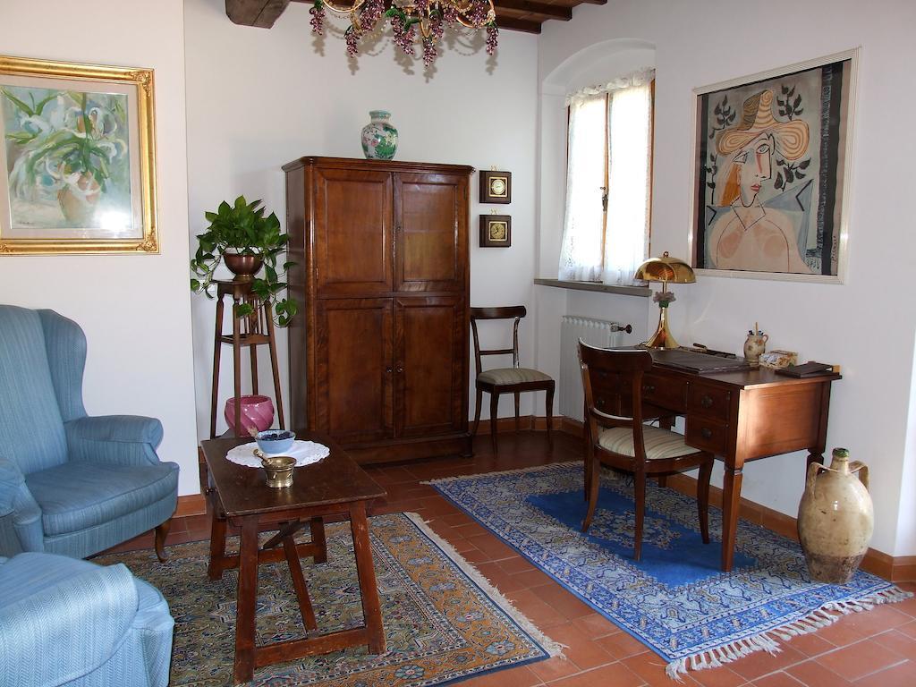 ホテルL'Orto Sull'Uscio ボルゴ・サン・ロレンツォ 部屋 写真